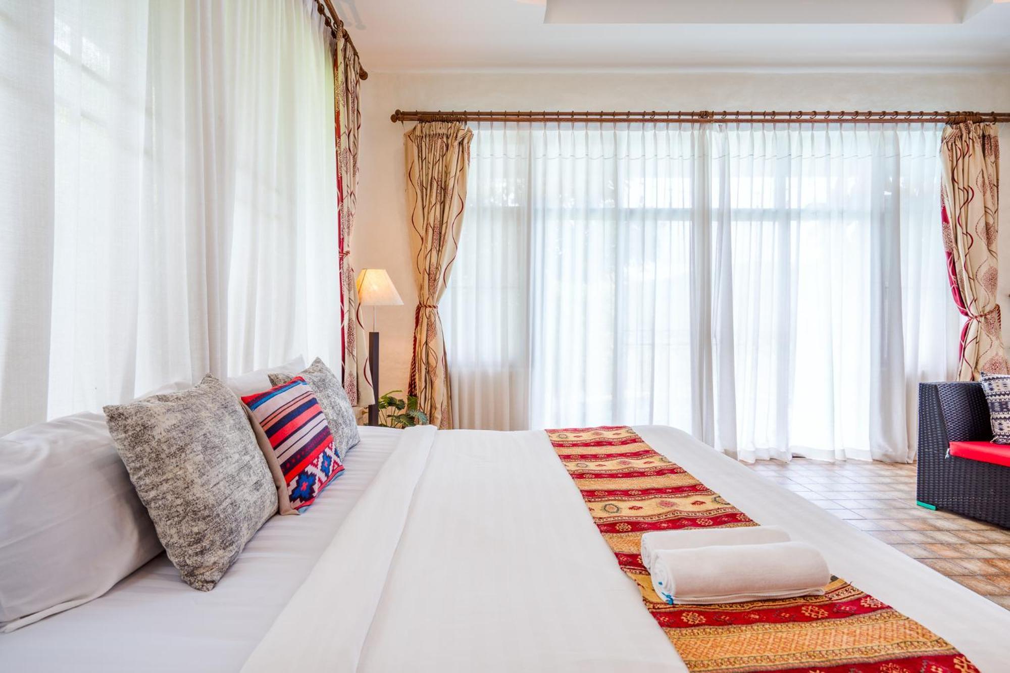 Huahin I-Din Poolvilla วิลล่ากลางธรรมชาติ วิวภูเขา เป็นส่วนตัว Exteriör bild